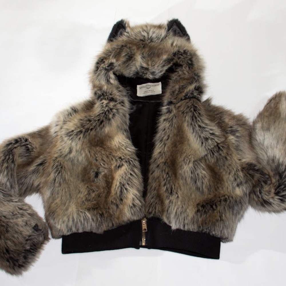 Spirithoods Grey Wolf Crop